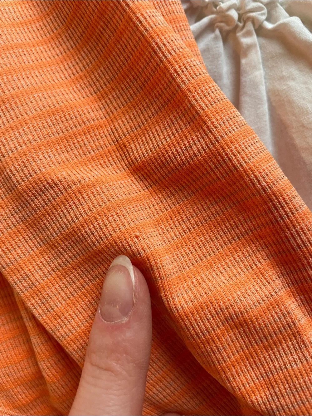 Women’s Long Sleeve Seamless Lulu Top - Orange 🍊🧡 - Picture 2 of 5